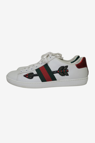 Gucci Sneakers sz 38 - Designer Sneakers at The Find Luxury Resale - Vancouver, Canada