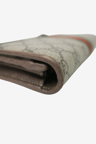 Gucci GG Supreme Ophidia Wallet w. Chain - Designer Handbags at The Find Luxury Resale - Vancouver, Canada