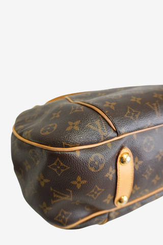 Louis Vuitton Monogram Galliera - Designer handbag at The Find Luxury Resale - Vancouver, Canada