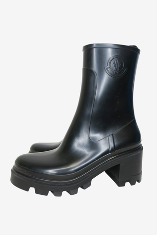 Moncler Rubber Rain Boots sz 40 - Designer shoes at The Find Luxury Resale - Vancouver, Canada