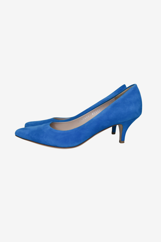 Salvatore Ferragamo Suede pumps Sz 7 - Designer shoes at The Find Luxury Resale - Vancouver, Canada