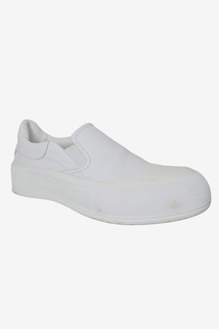 Alexander McQueen Sneakers Sz 38 - Designer sneakers at The Find Luxury Resale - Vancouver, Canada