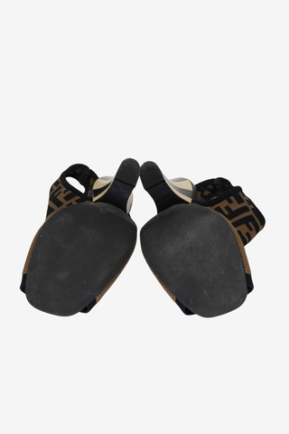 Fendi Pumps sz 38