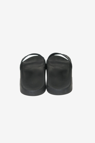 Gucci GG Rubber Slides sz 5 (men's) - Designer shoes at The Find Luxury Resale - Vancouver, Canada