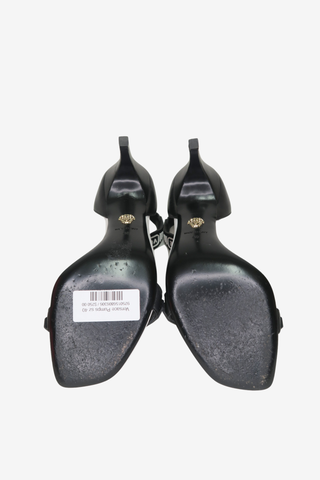 Versace Pumps sz 40 - Designer pumps at The Find Luxury Resale - Vancouver, Canada