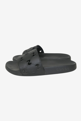 Gucci GG Rubber Slides sz 5 (men's) - Designer shoes at The Find Luxury Resale - Vancouver, Canada