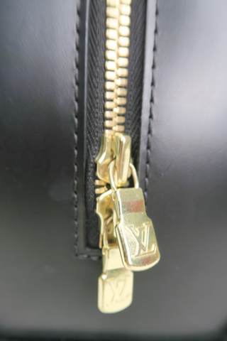 Louis Vuitton Pont Neuf Epi Bag - Designer handbag at The Find Luxury Resale - Vancouver, Canada