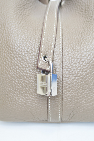 Hermès Picotin 22 Etoupe - Designer handbag at The Find Luxury Resale - Vancouver, Canada