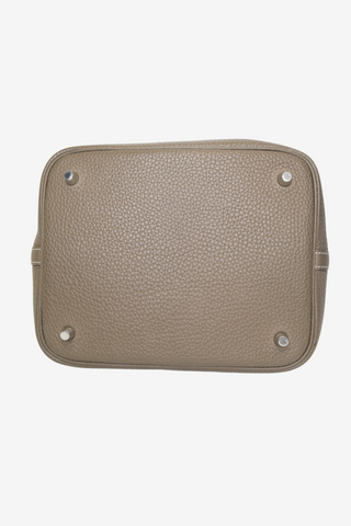 Hermès Picotin 22 Etoupe - Designer handbag at The Find Luxury Resale - Vancouver, Canada