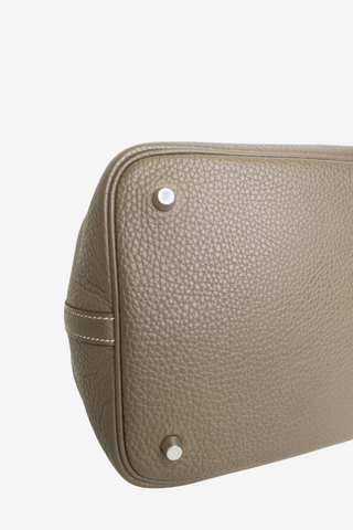 Hermès Picotin 22 Etoupe - Designer handbag at The Find Luxury Resale - Vancouver, Canada