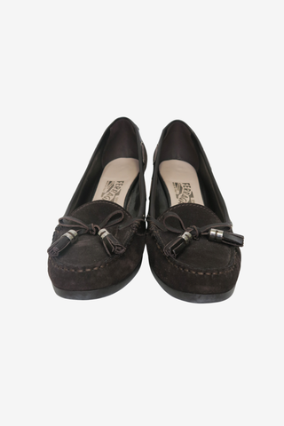 Ferragamo Sude Pumps sz 8 - Designer at The Find Luxury Resale - Vancouver, Canada