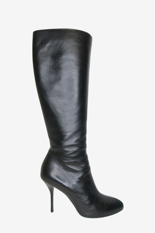 Gucci Leather Boots Sz 37 - Designer shoes at The Find Luxury Resale - Vancouver, Canada