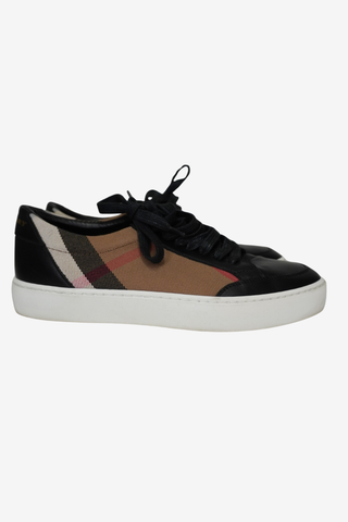 Burberry Sneakers 37.5