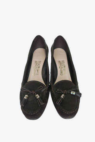 Ferragamo Sude Pumps sz 8 - Designer at The Find Luxury Resale - Vancouver, Canada