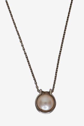 Tiffany & Co. Freshwater Pearl Link Pendant - Designer Necklace at The Find Luxury Resale - Vancouver, Canada