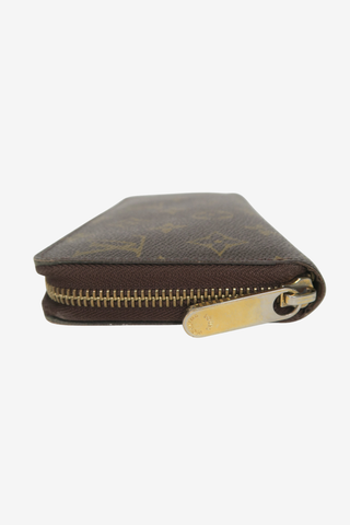 Louis Vuitton Zippy Wallet - Designer Handbags at The Find Luxury Resale - Vancouver, Canada