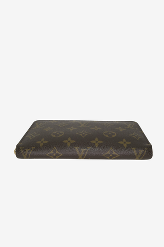 Louis Vuitton Zippy Wallet - Designer Handbags at The Find Luxury Resale - Vancouver, Canada