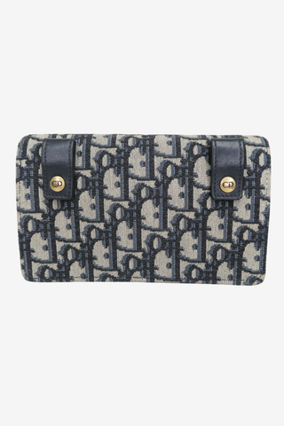 Dior Saddle Belt Bag - Designer handbag at The Find Luxury Resale - Vancouver, Canada