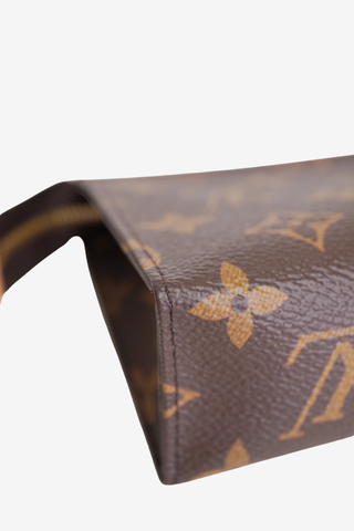 Louis Vuitton Monogram Toiletry Pouch 15 - Designer Handbags at The Find Luxury Resale - Vancouver, Canada