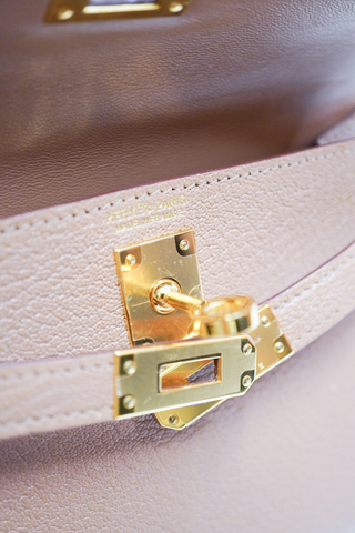 Hermès Quebracho Chèvre Mini Kelly 20 II Gold Hardware - Designer Handbags at The Find Luxury Resale - Vancouver, Canada