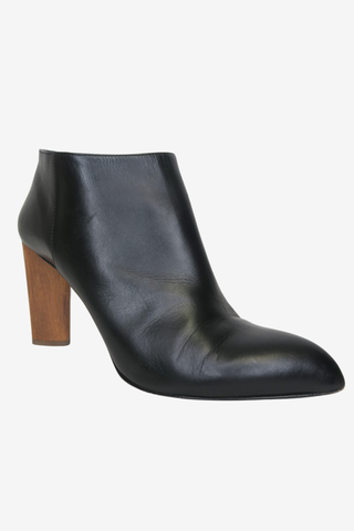 Yves Saint Laurent Black Leather Heels Boots sz 38 - Designer boots at The Find Luxury Resale - Vancouver, Canada
