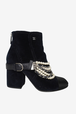 Chanel Pearl-Embellishment Cc Ankle Boots sz 39