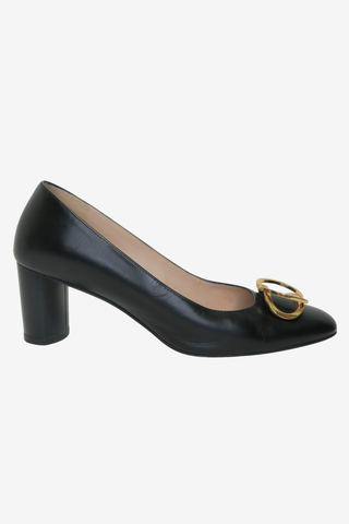 Stuart Weitzman Leather Pump Sz 9 - Designer pumps at The Find Luxury Resale - Vancouver, Canada