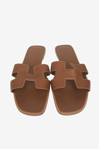 Hermès Oran Slides sz 41 - Designer shoes at The Find Luxury Resale - Vancouver, Canada
