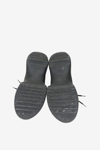 Louis Vuitton Monogram Archlight Sneakers sz 39 - Designer shoes at The Find Luxury Resale - Vancouver, Canada