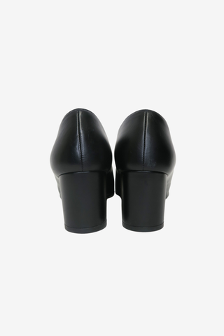 Stuart Weitzman Leather Pump Sz 9 - Designer pumps at The Find Luxury Resale - Vancouver, Canada
