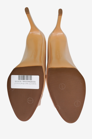 Salvatore Ferragamo Beige Pumps sz 7