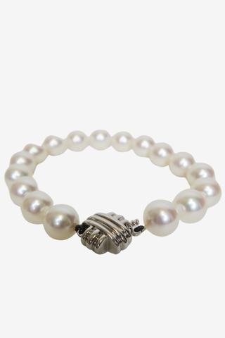 Tiffany & Co Pearl Bracelet Signature X Clasp - Designer Bracelets at The Find Luxury Resale - Vancouver, Canada