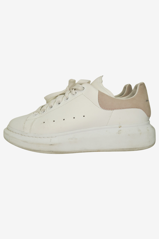 Alexander McQueen Sneakers sz 39 - Designer Sneakers at The Find Luxury Resale - Vancouver, Canada