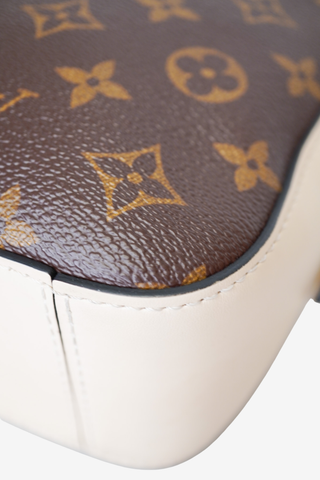 Louis Vuitton Monogram Saintonge Shoulder Bag