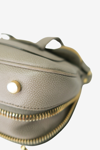 Tom Ford Large Jennifer Bag - Designer Handbags at The Find Luxury Resale - Vancouver, Canada