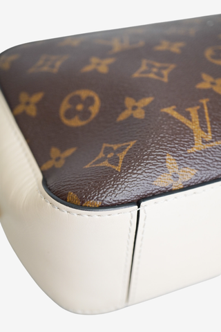Louis Vuitton Monogram Saintonge Shoulder Bag