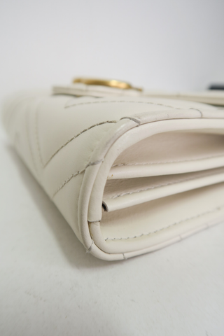 Gucci Marmont Wallet On Chain - Designer Handbags at The Find Luxury Resale - Vancouver, Canada