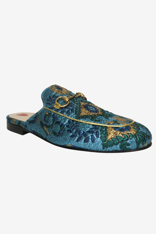 Gucci Mules sz 35.5 - Designer shoes at The Find Luxury Resale - Vancouver, Canada