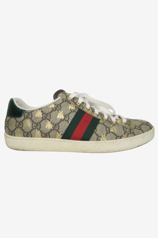 Gucci GG Logo Sneakers sz 39 - Designer Sneakers at The Find Luxury Resale - Vancouver, Canada