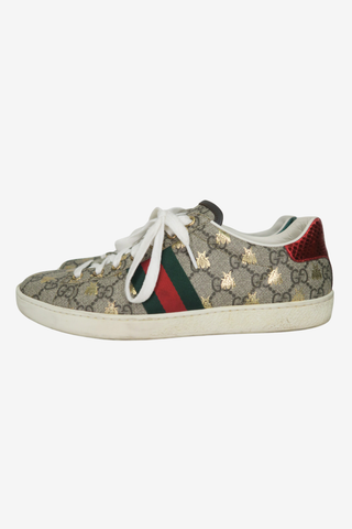 Gucci GG Logo Sneakers sz 39 - Designer Sneakers at The Find Luxury Resale - Vancouver, Canada