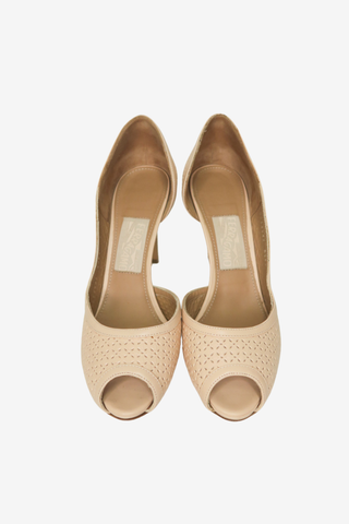 Ferragamo Leather Pump sz 9 - Designer shoes at The Find Luxury Resale - Vancouver, Canada