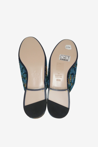 Gucci Mules sz 35.5 - Designer shoes at The Find Luxury Resale - Vancouver, Canada