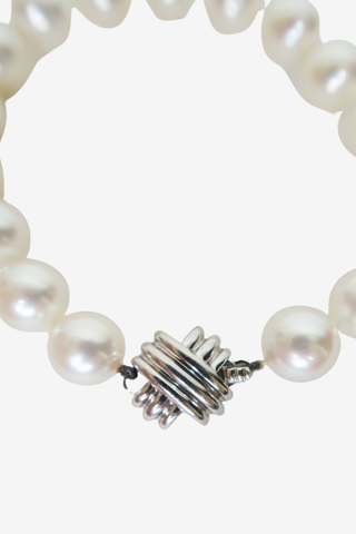 Tiffany & Co Pearl Bracelet Signature X Clasp - Designer Bracelets at The Find Luxury Resale - Vancouver, Canada