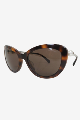 Chanel Interlocking CC Logo Cat-Eye Sunglasses - Designer sunglasses at The Find Luxury Resale - Vancouver, Canada