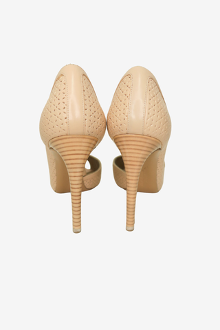 Ferragamo Leather Pump sz 9 - Designer shoes at The Find Luxury Resale - Vancouver, Canada