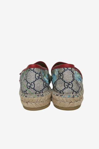 Gucci Logo Espadrilles sz 37 - Designer shoes at The Find Luxury Resale - Vancouver, Canada