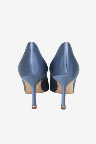 Manolo Blahnik Hangisi Pumps sz 37 - Designer pumps at The Find Luxury Resale - Vancouver, Canada