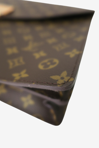 Louis Vuitton Serviette Conseiller Briefcase - Designer handbag at The Find Luxury Resale - Vancouver, Canada