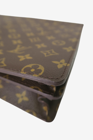Louis Vuitton Serviette Conseiller Briefcase - Designer handbag at The Find Luxury Resale - Vancouver, Canada