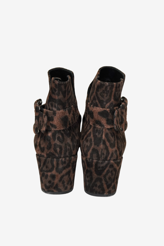Roger Vivier Leopards Booties sz 39